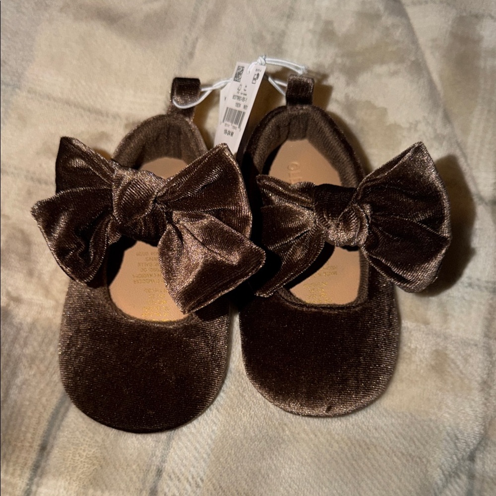 Old Navy Kids Brown Velvet Dress Shoes